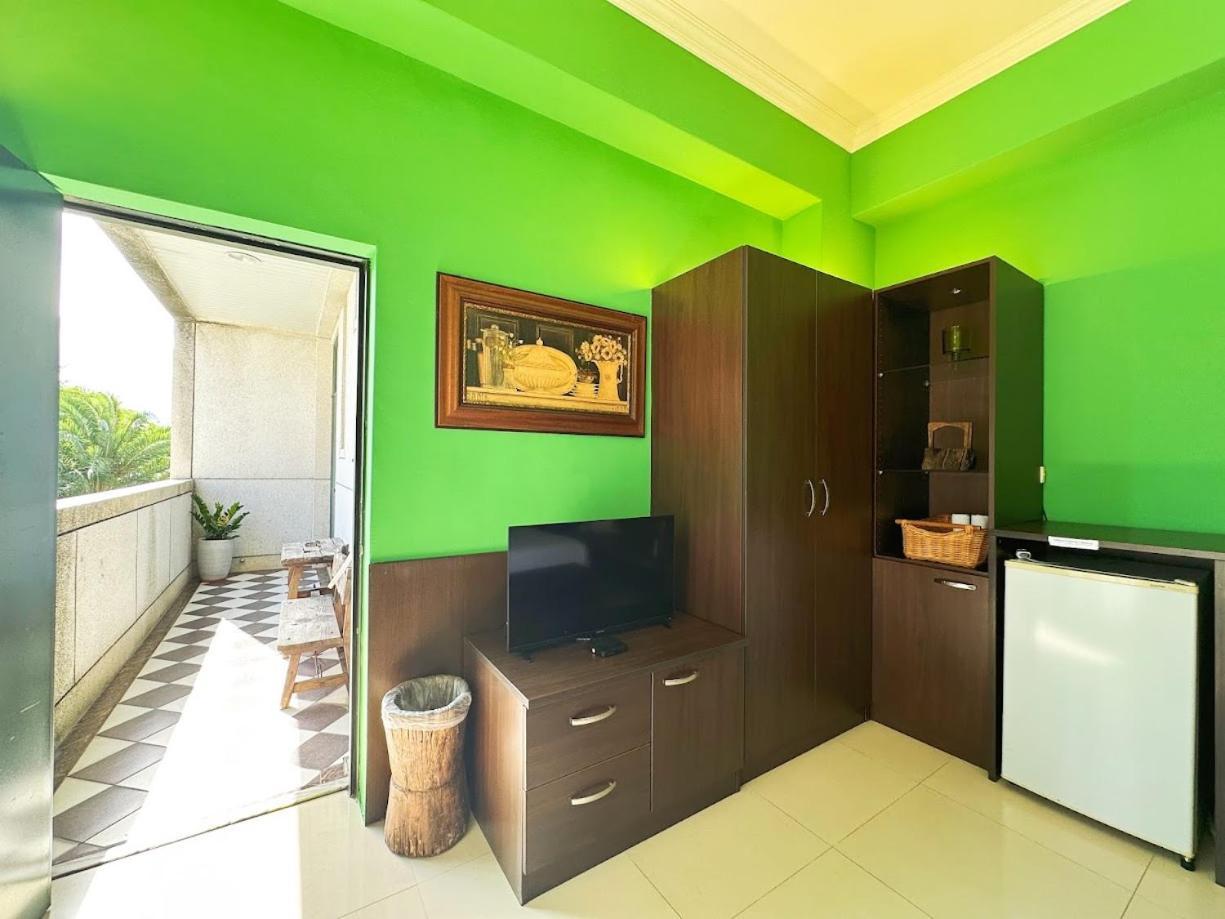 Ho Feng Private Hotel 電梯自助民宿 Ji'an Buitenkant foto