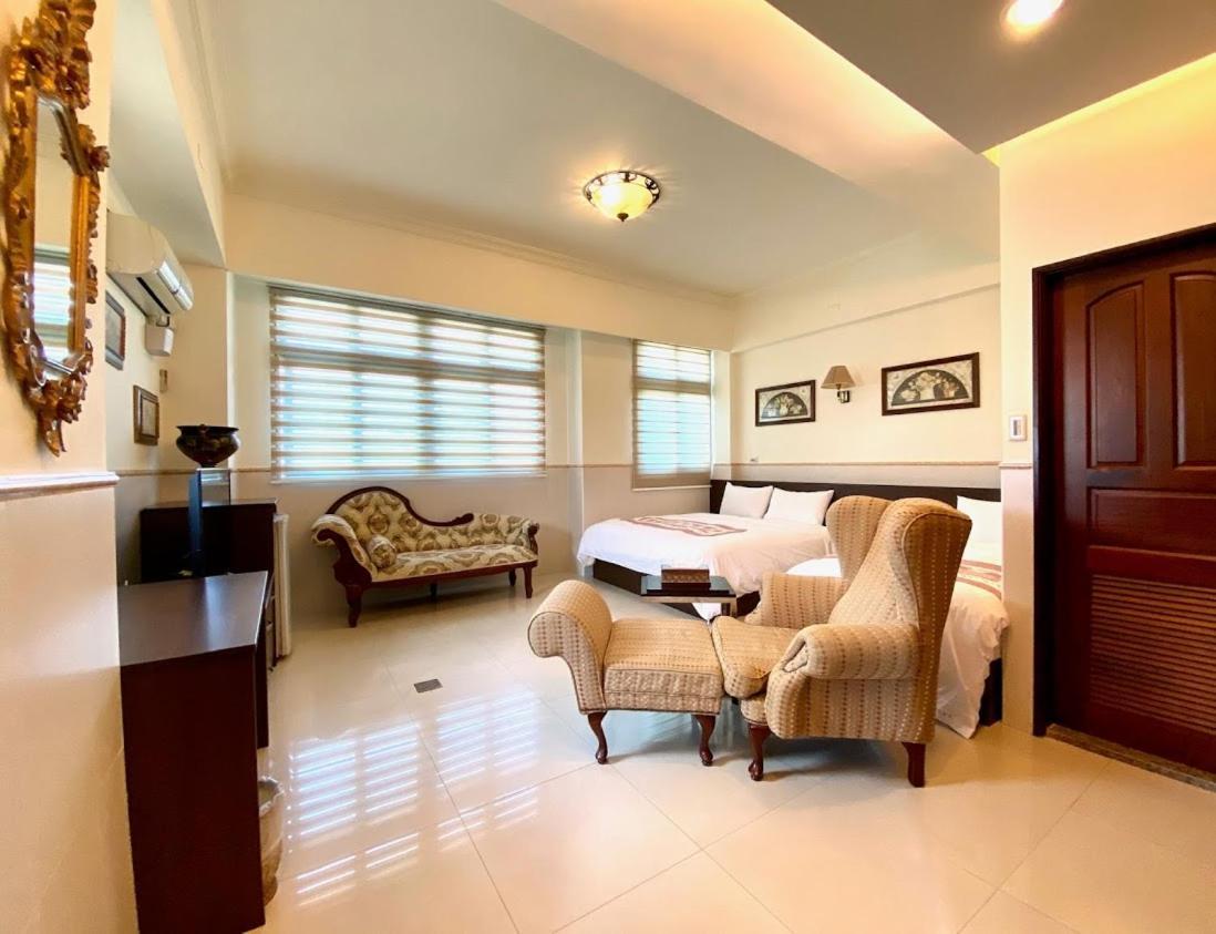 Ho Feng Private Hotel 電梯自助民宿 Ji'an Buitenkant foto